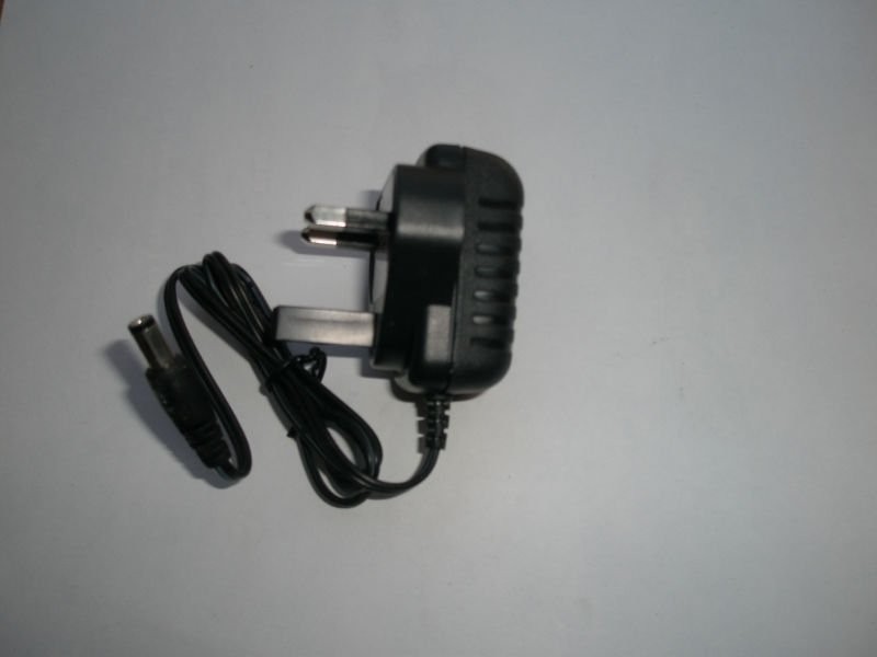 13.5W Eco friendly single-phase Portable Universal AC DC Power Adapter (UK, USA, AU, EU)